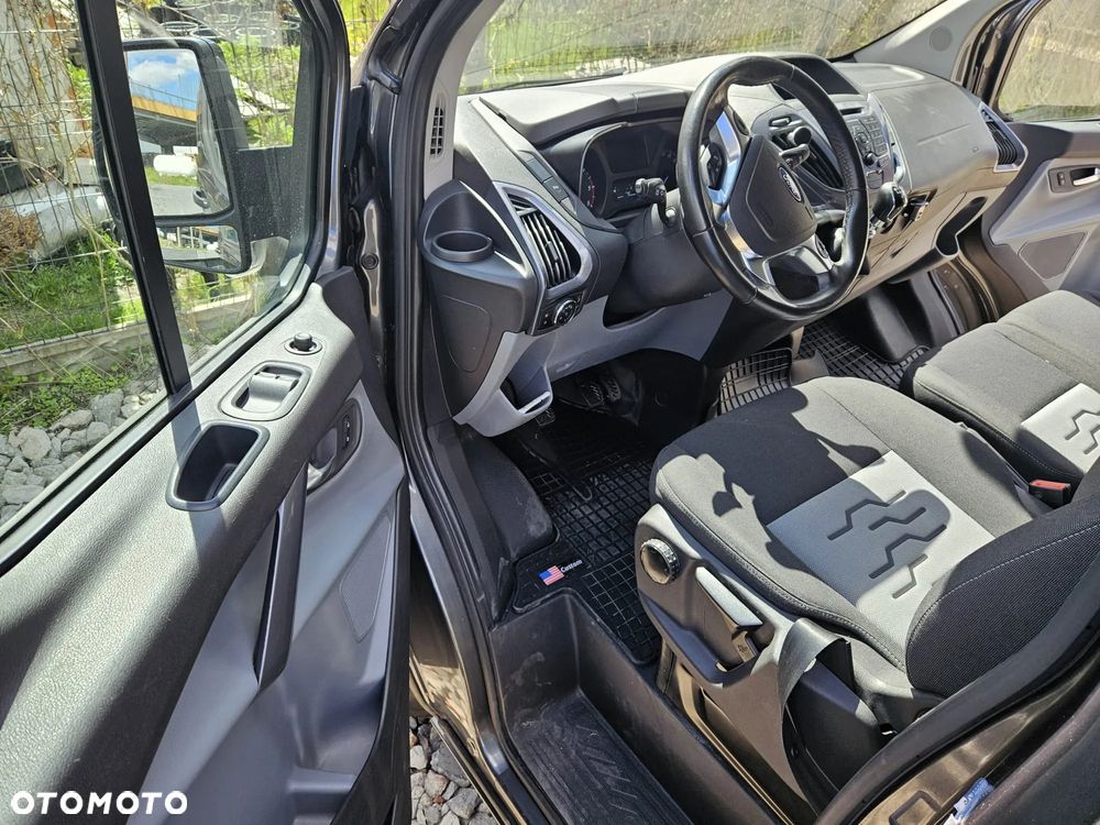 Ford Transit Custom - 8