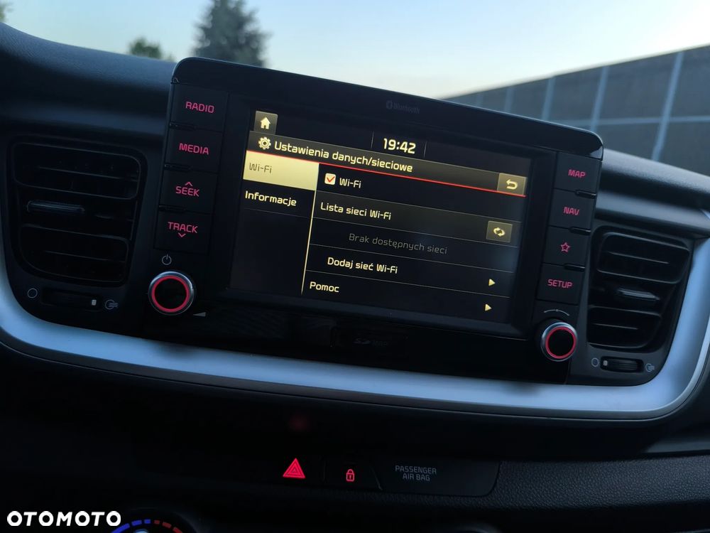 Kia Stonic - 24