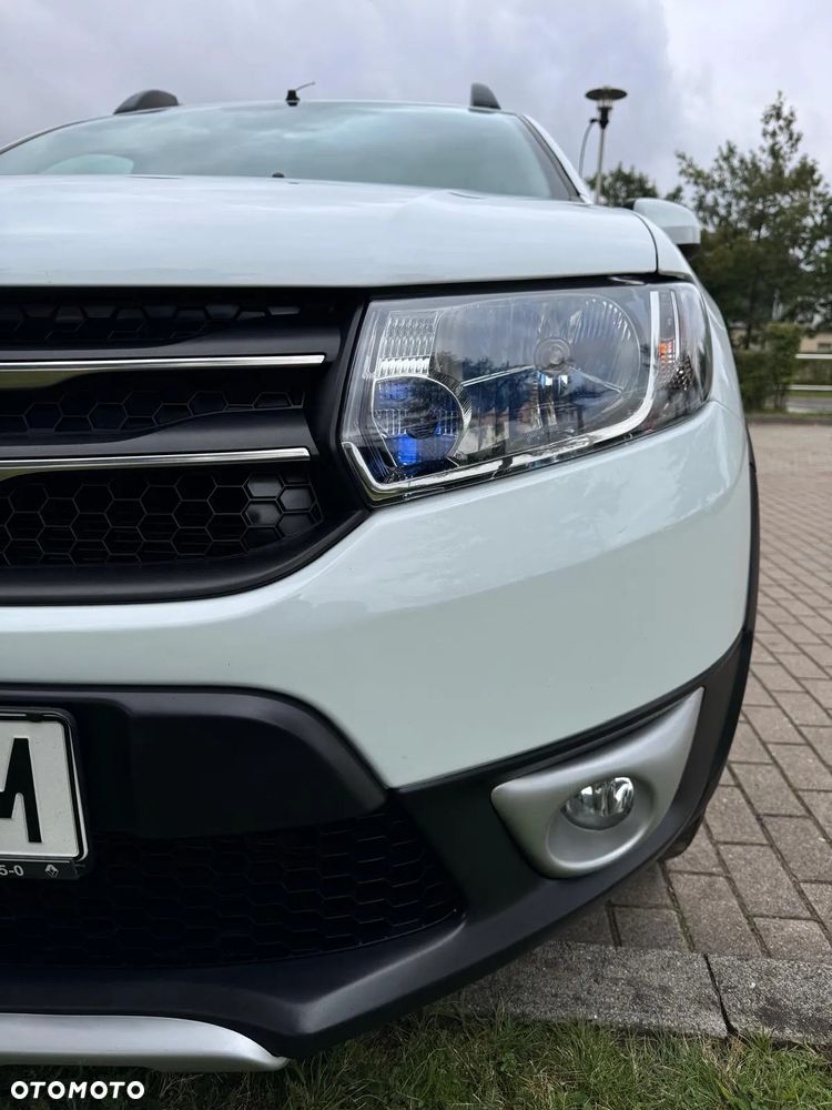 Dacia Sandero 0.9 TCe SL Celebration S&S EU6 - 35