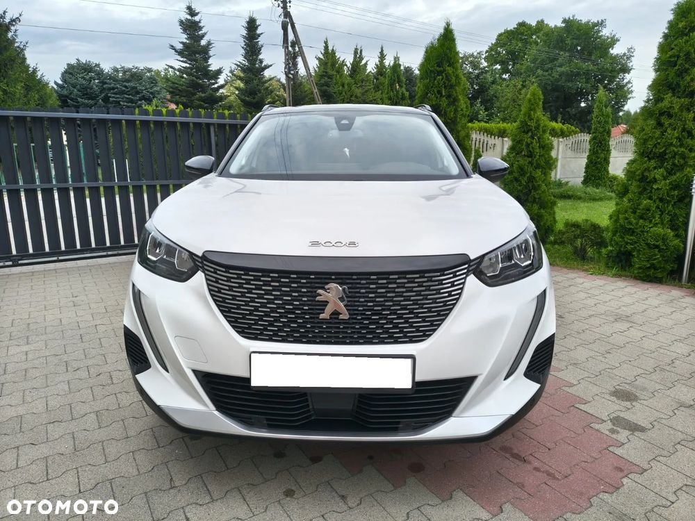 Peugeot 2008 1.5 BlueHDi Allure S&S EAT8 - 4