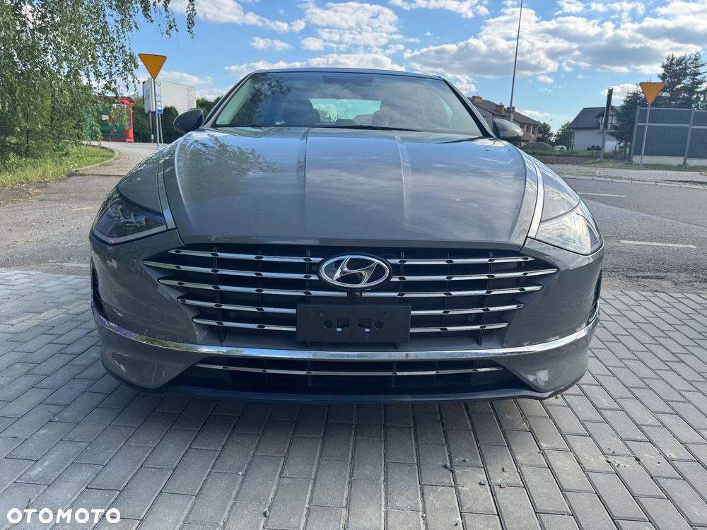 Hyundai Sonata - 15