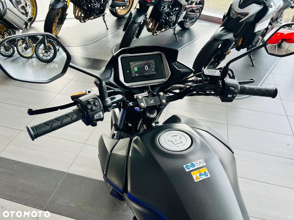 Honda CB - 9