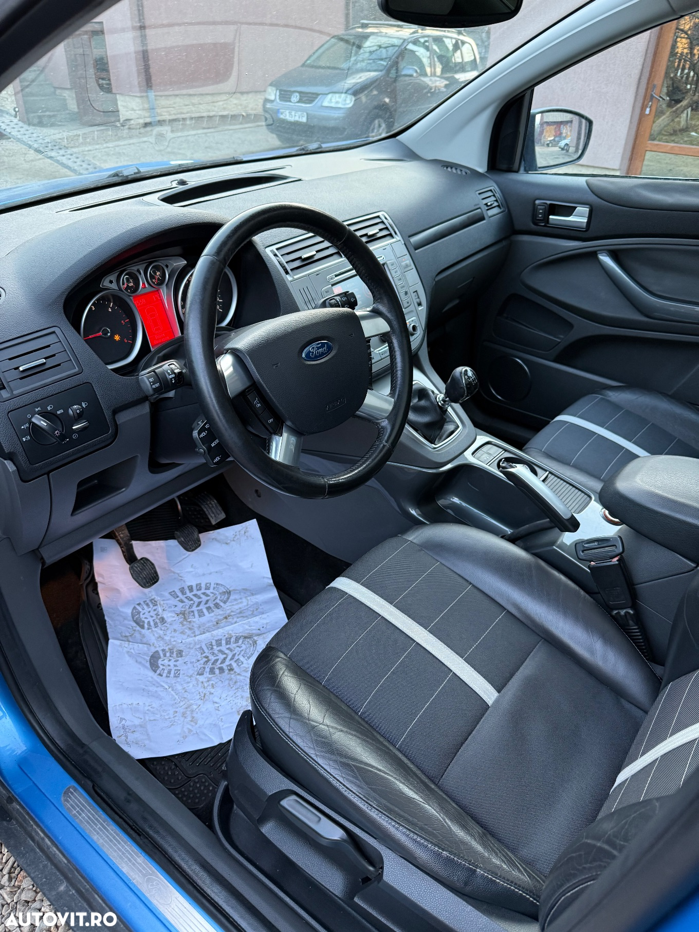Ford Kuga 2.0L TDCi DPF Titanium - 6