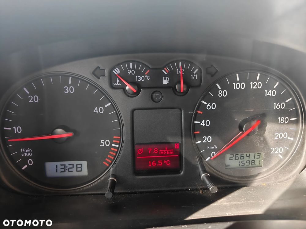 Volkswagen Multivan Standard - 20