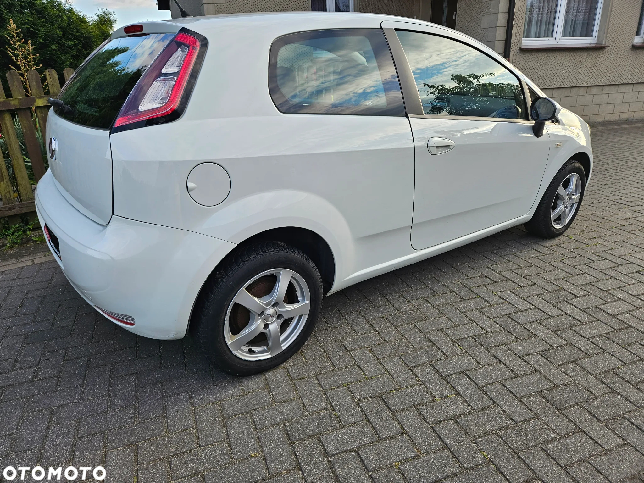 Fiat Grande Punto 1.4 8V - 4
