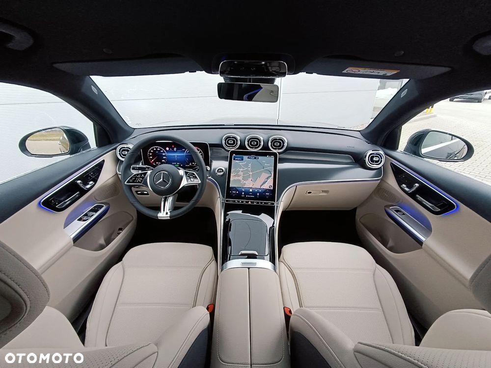 Mercedes-Benz GLC - 7