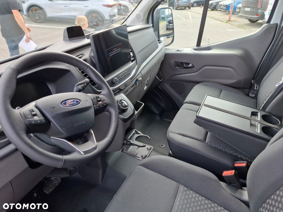 Ford Transit - 16