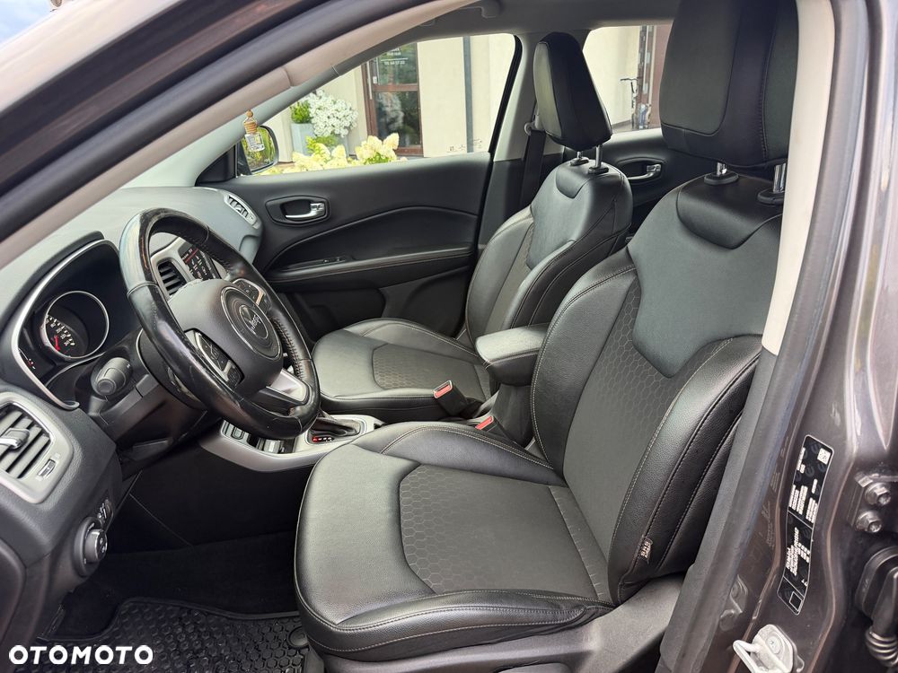 Jeep Compass 1.3 GSE T4 Automatik Longitude - 22