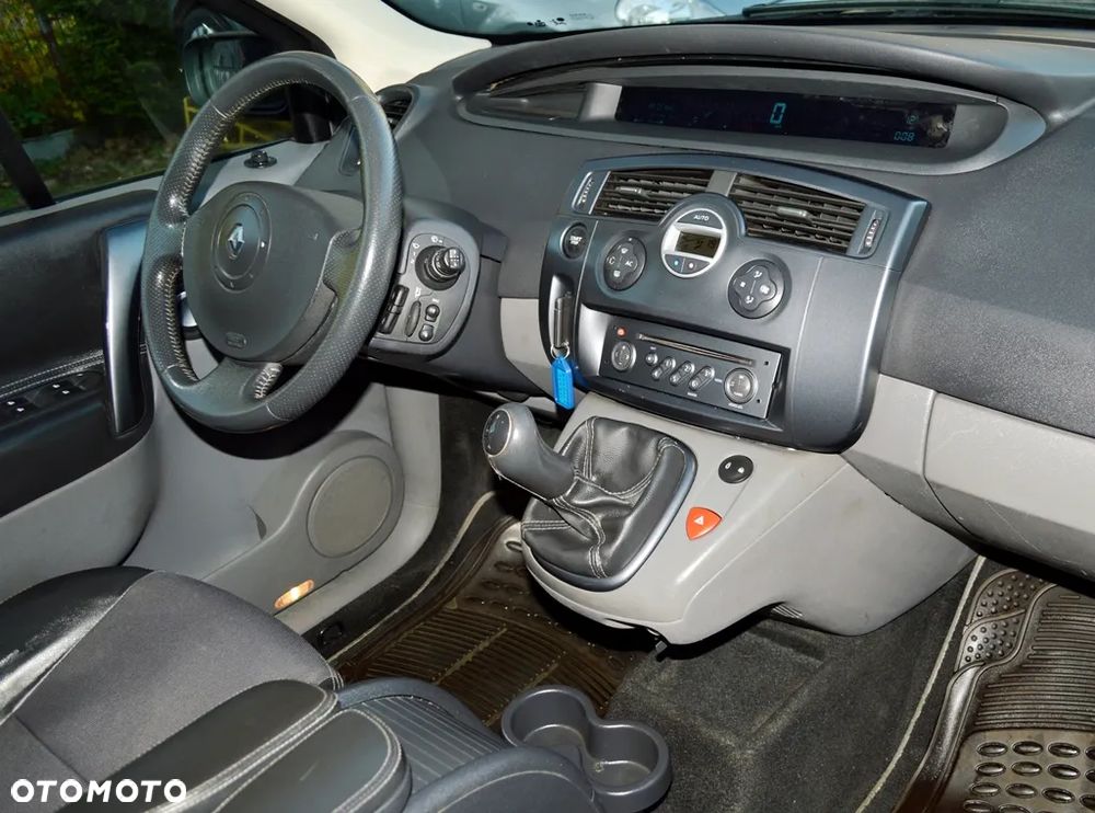 Renault Scenic - 34