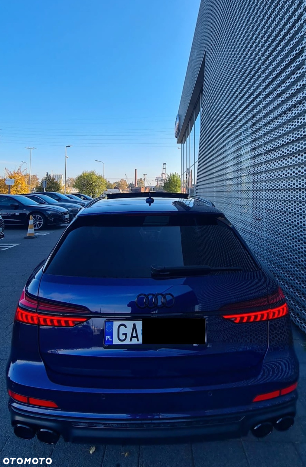Audi S6 Avant - 15