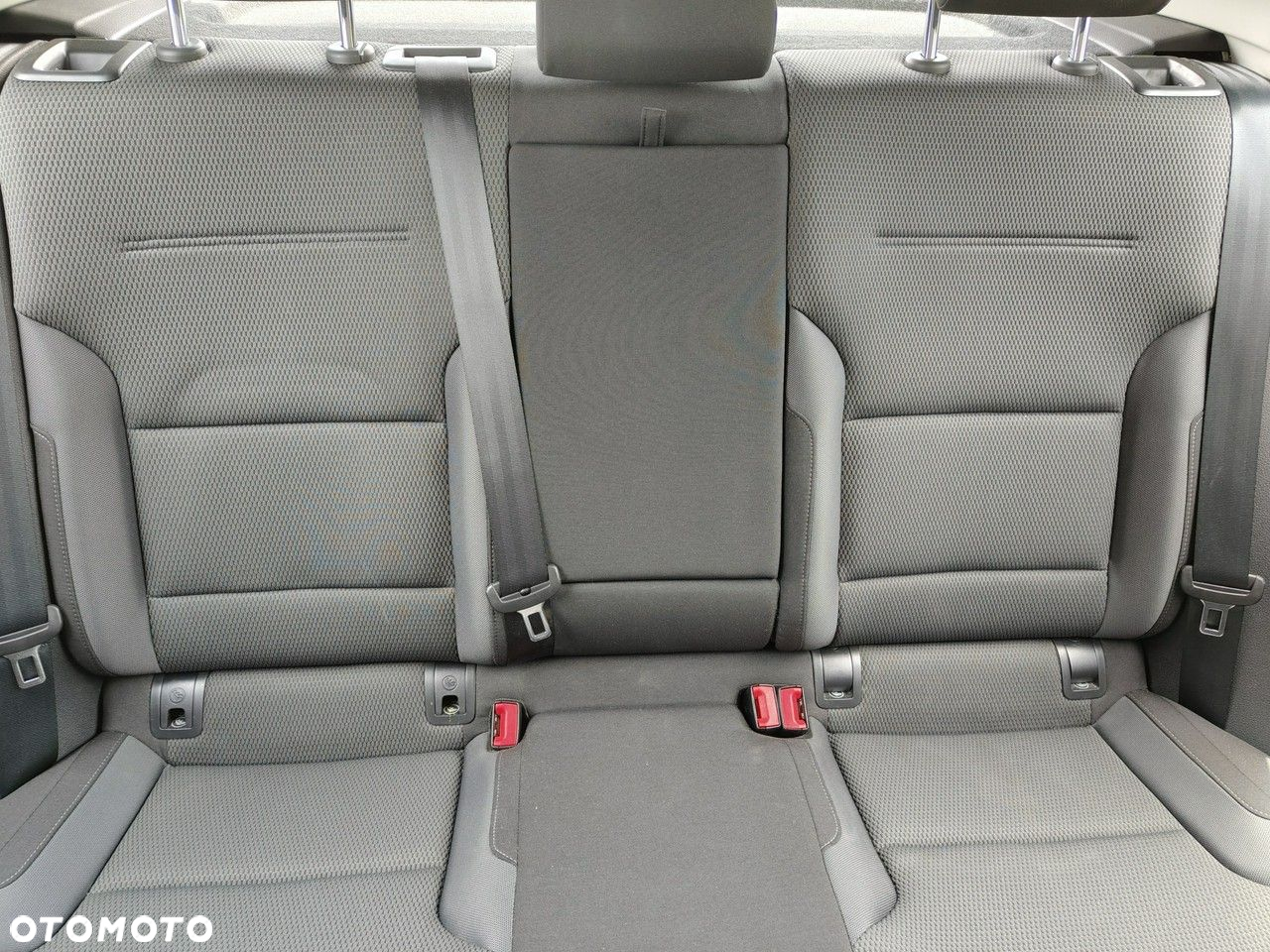 Volkswagen Golf - 15