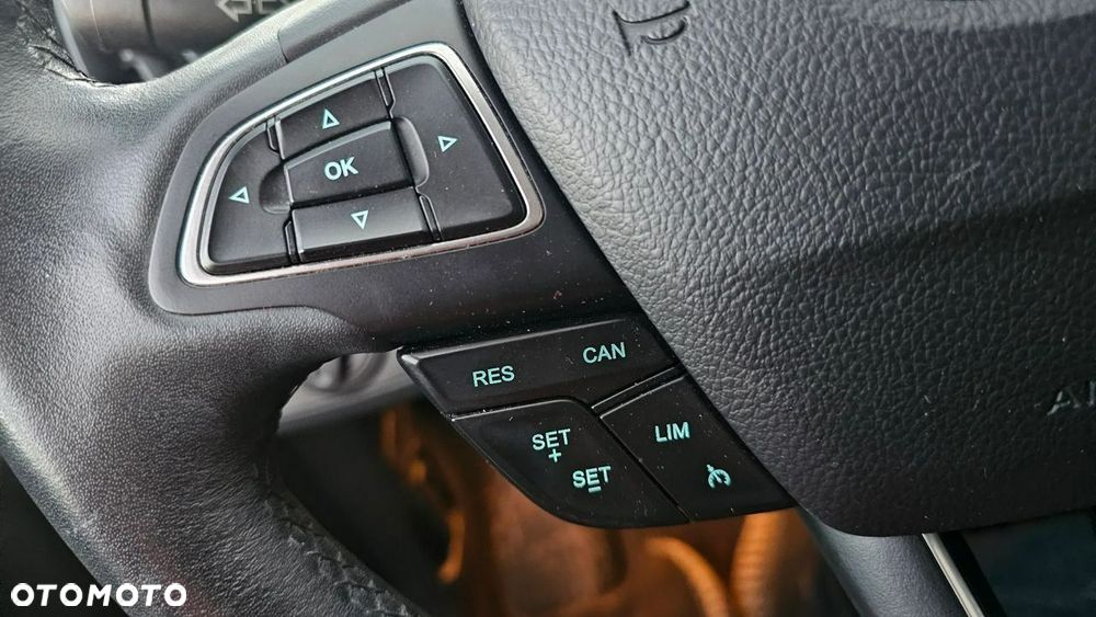Ford Kuga 1.5 EcoBoost FWD ST-Line ASS GPF - 26
