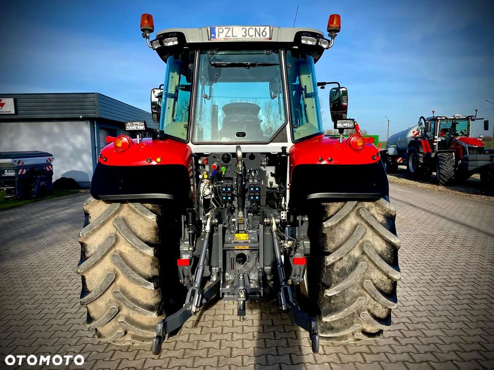 Massey Ferguson 5S.145 Dyna-6 - 4
