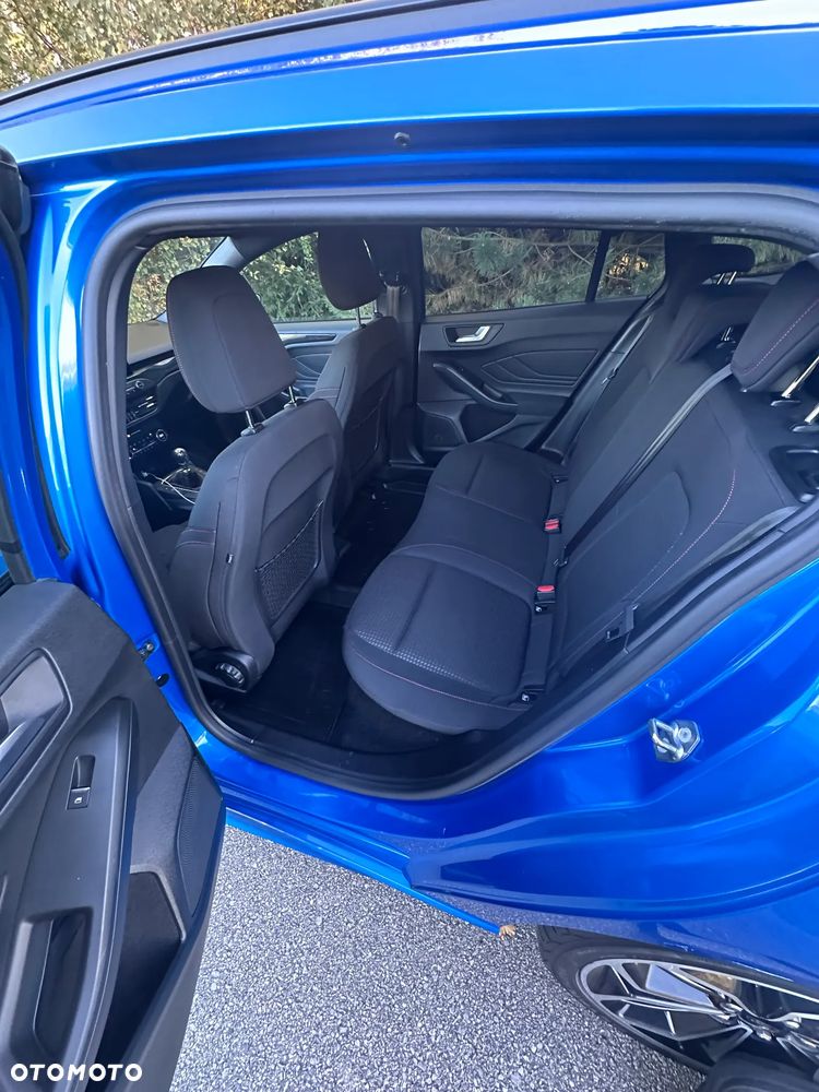 Ford Focus 2.0 EcoBlue ST-Line - 11