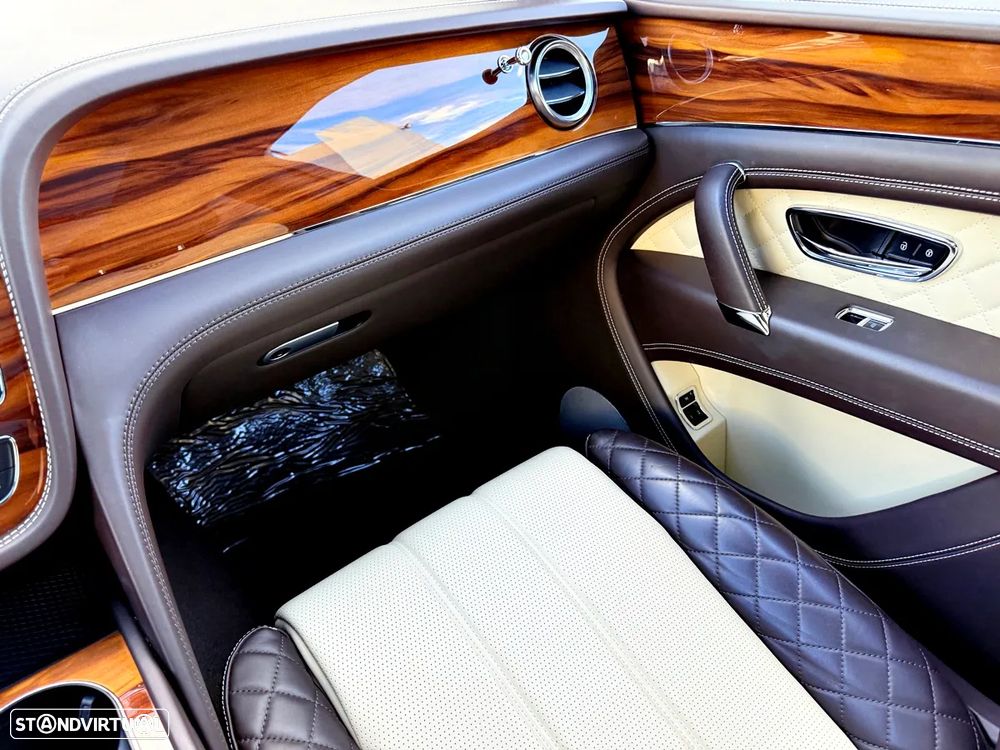 Bentley Bentayga V8 - 21