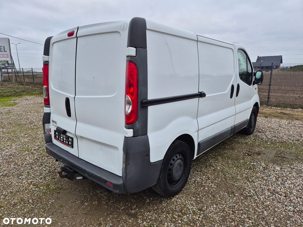 Opel Vivaro - 16