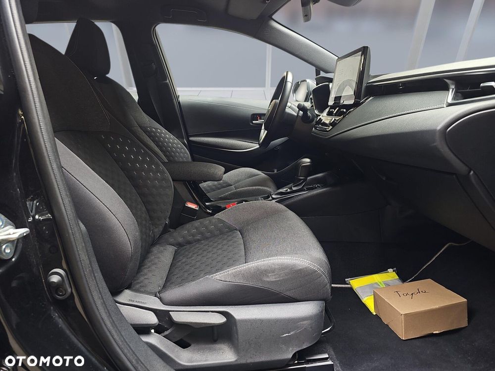 Toyota Corolla 1.8 Hybrid Comfort - 11