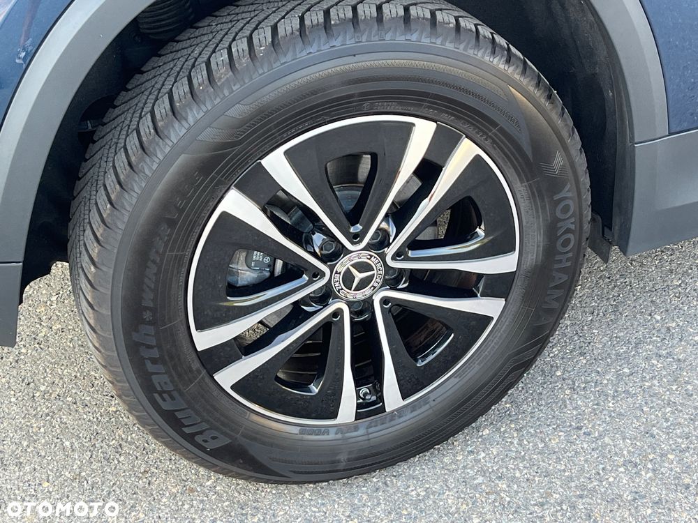 Mercedes-Benz GLA 200 Style - 38