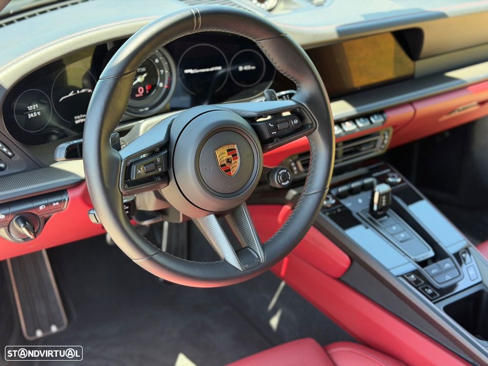 Porsche 911 (992) - 39
