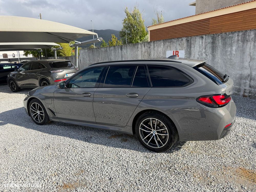 BMW 530 e Pack Desportivo M - 4