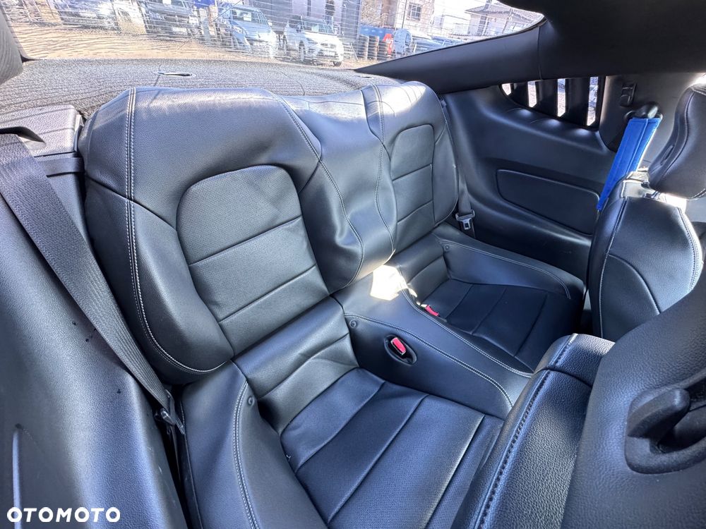 Ford Mustang 2.3 EcoBoost - 23
