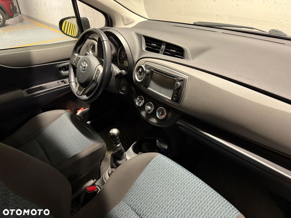 Toyota Yaris 1.33 Life - 13