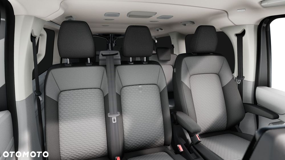 Volkswagen Caravelle - 10