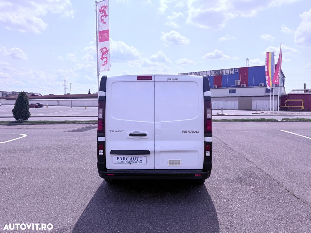 Renault Trafic ENERGY Start & Stop Combi L1H1 Expression - 8