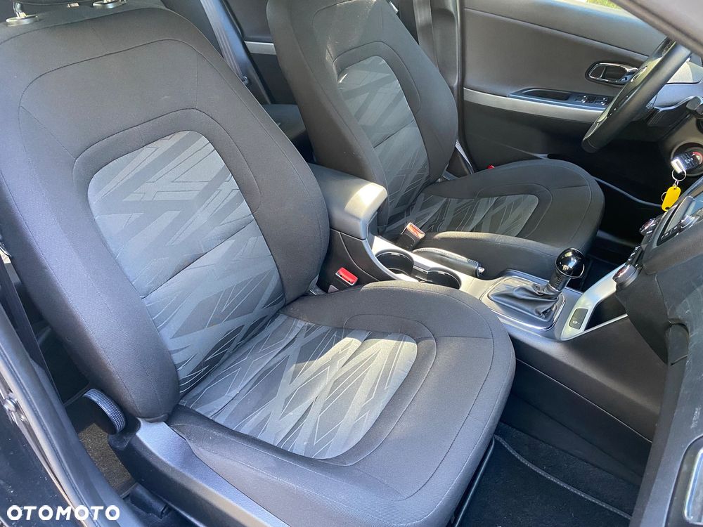 Kia Ceed 1.6 CRDi 136 DCT ISG Spirit - 13