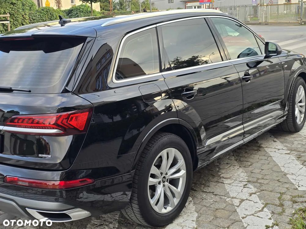 Audi Q7 - 11