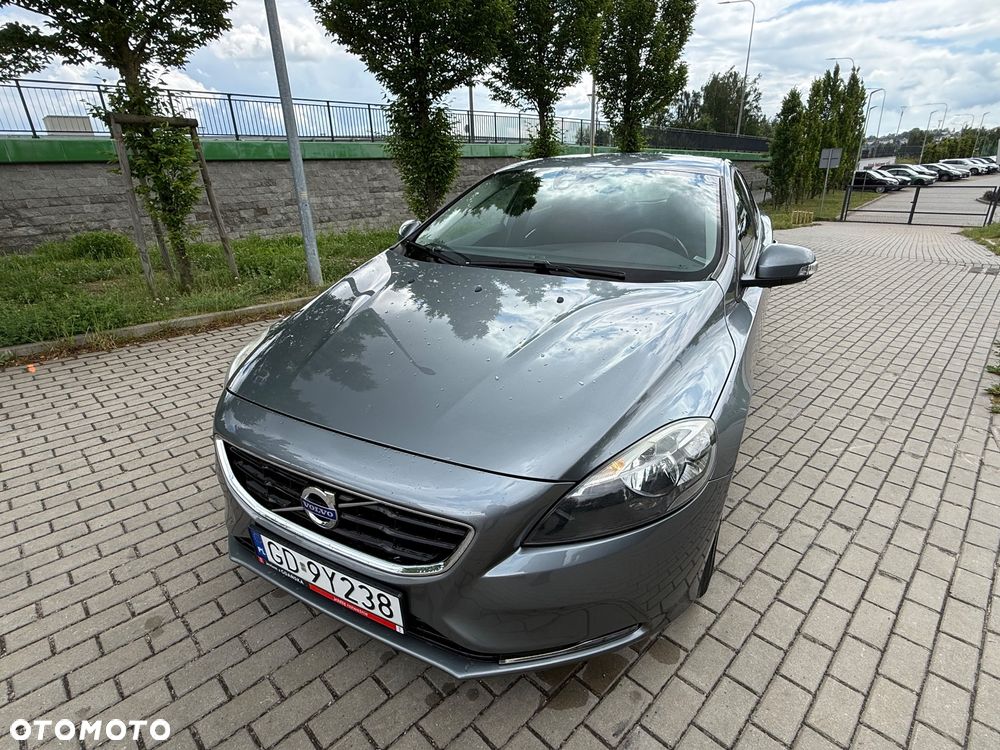 Volvo V40 D4 Momentum - 12