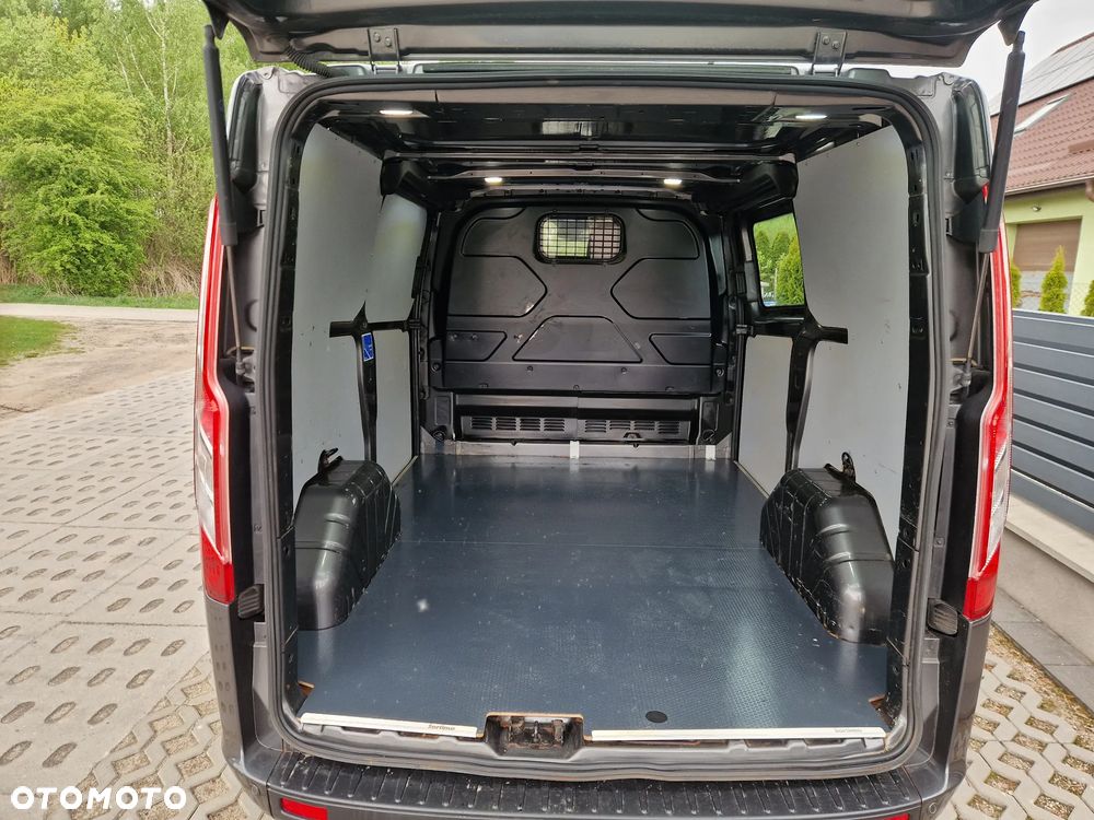 Ford Transit  Custom - 9