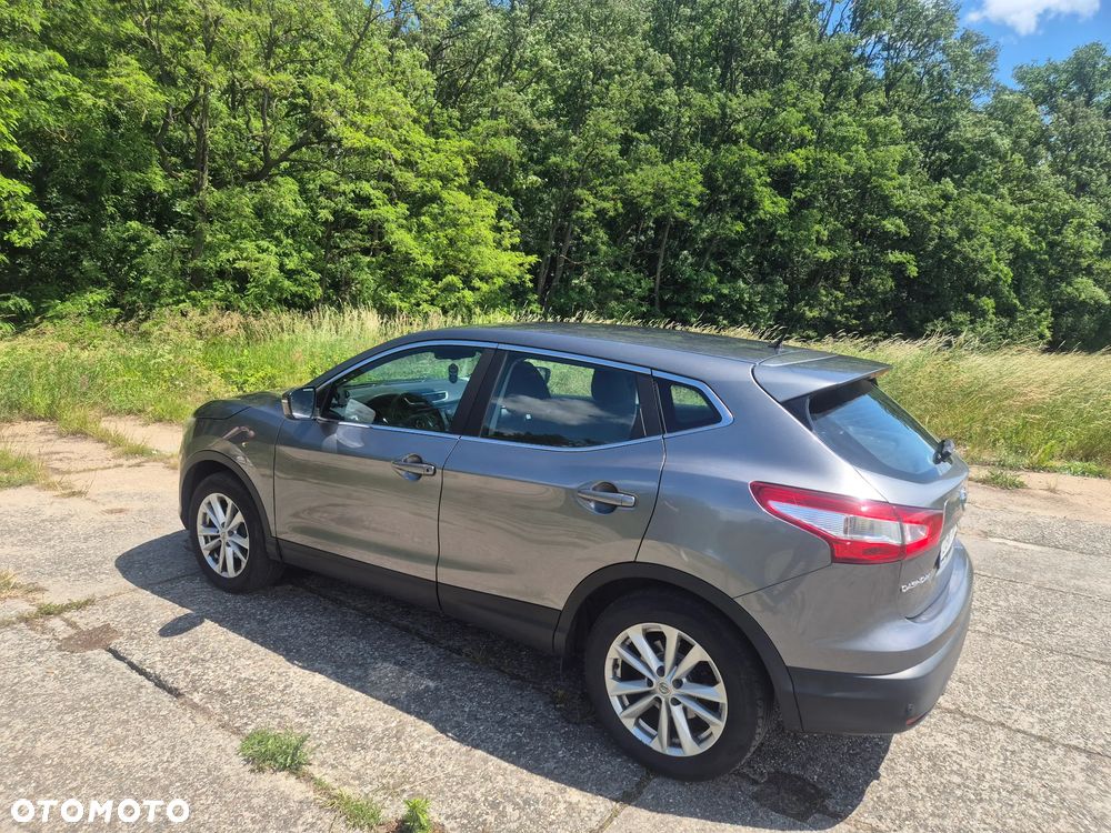 Nissan Qashqai 1.5 dCi N-Tec - 12