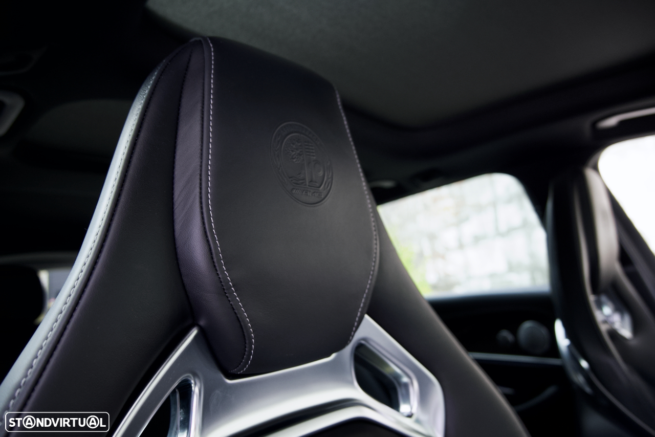Mercedes-Benz E 63 AMG S 4-Matic+ - 22