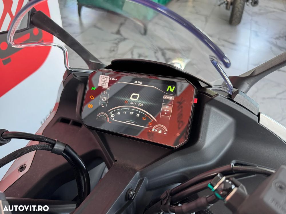 CF Moto 300SR ABS - 5
