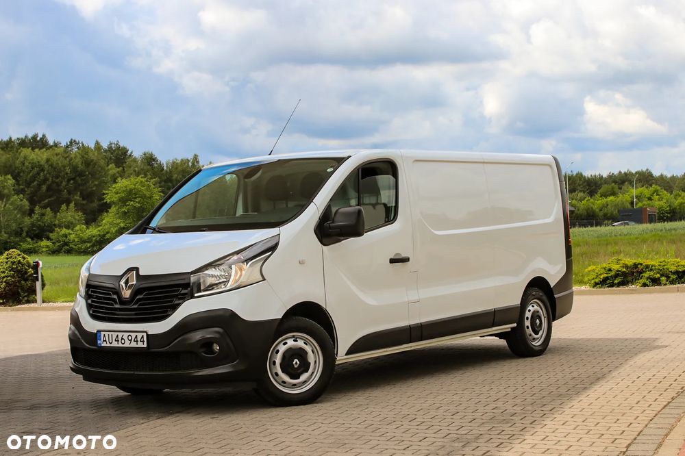 Renault Trafic - 2