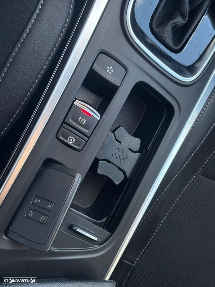 Renault Mégane 1.6 Plug-In Intens - 27