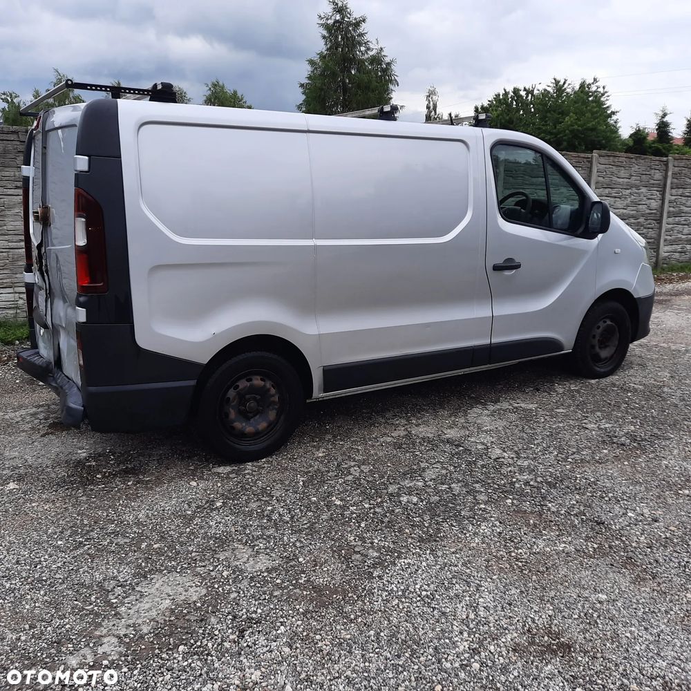 Renault trafic - 5