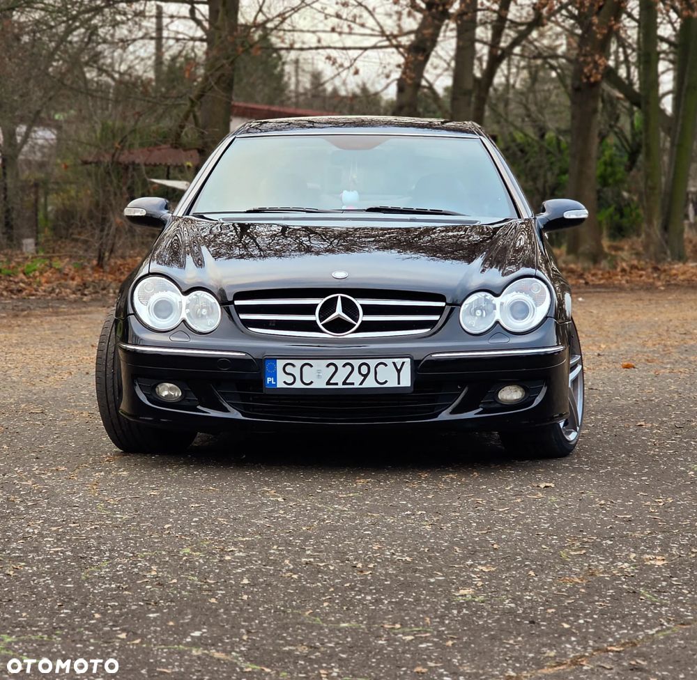 Mercedes-Benz CLK - 4