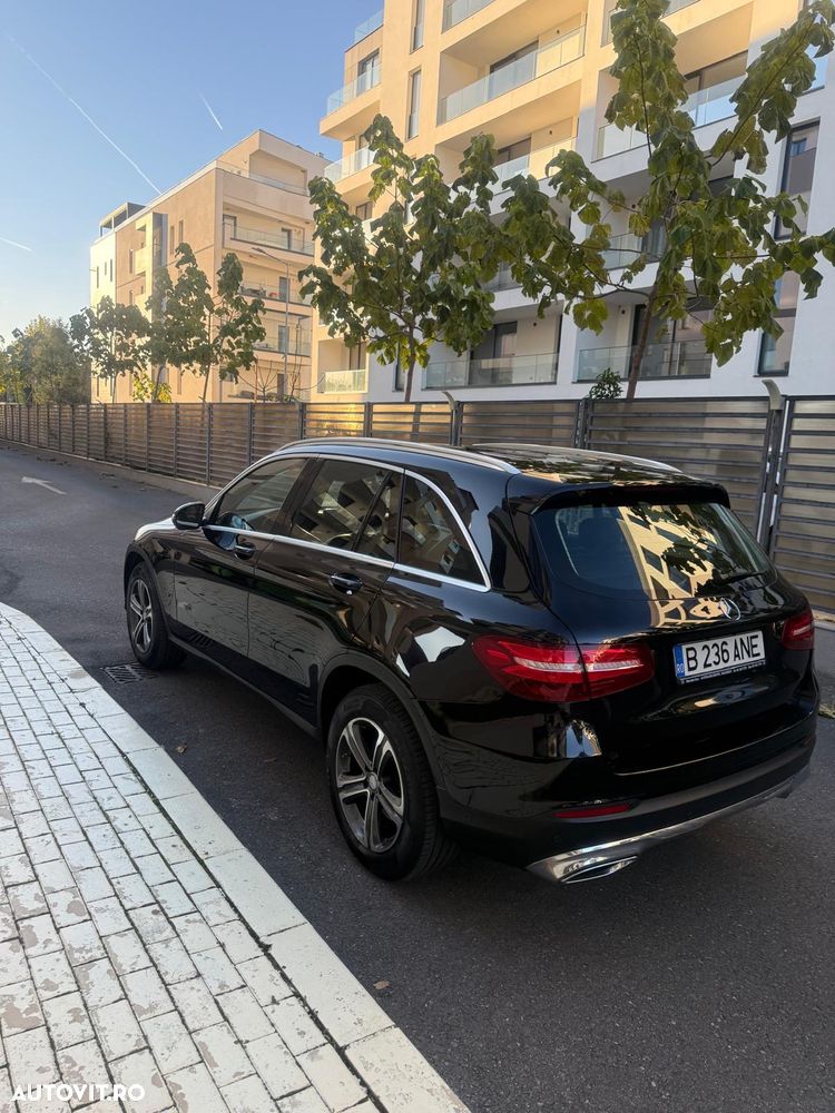 Mercedes-Benz GLC - 1