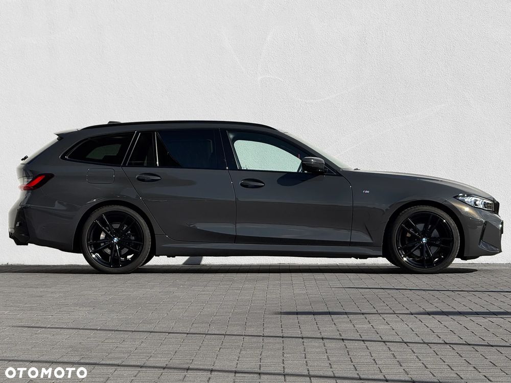 BMW Seria 3 320d Touring xDrive M Sport - 3
