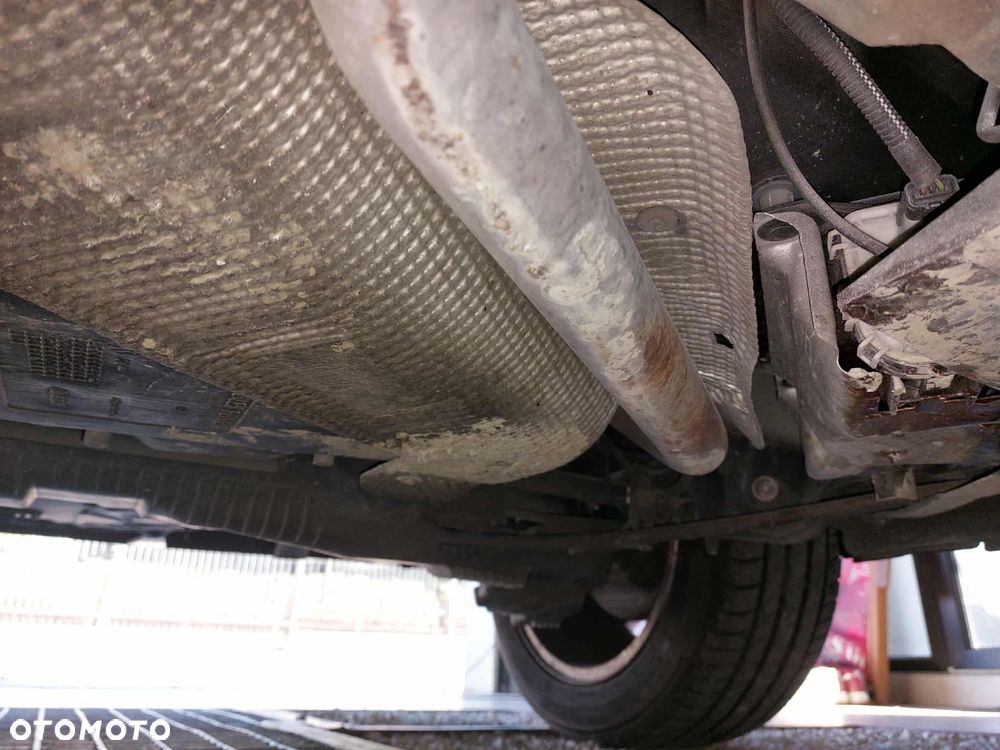 Peugeot 3008 1.6 HDi Premium - 31