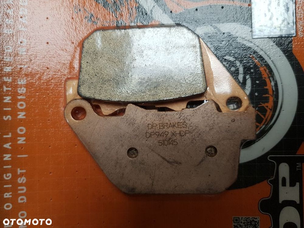 Klocki hamulcowe na tył DP949 1721-0092 Harley Davidson Sportster - 4