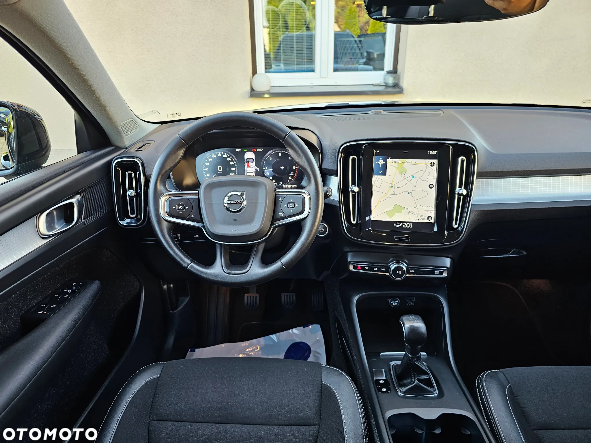 Volvo XC 40 D3 Momentum Pro - 20