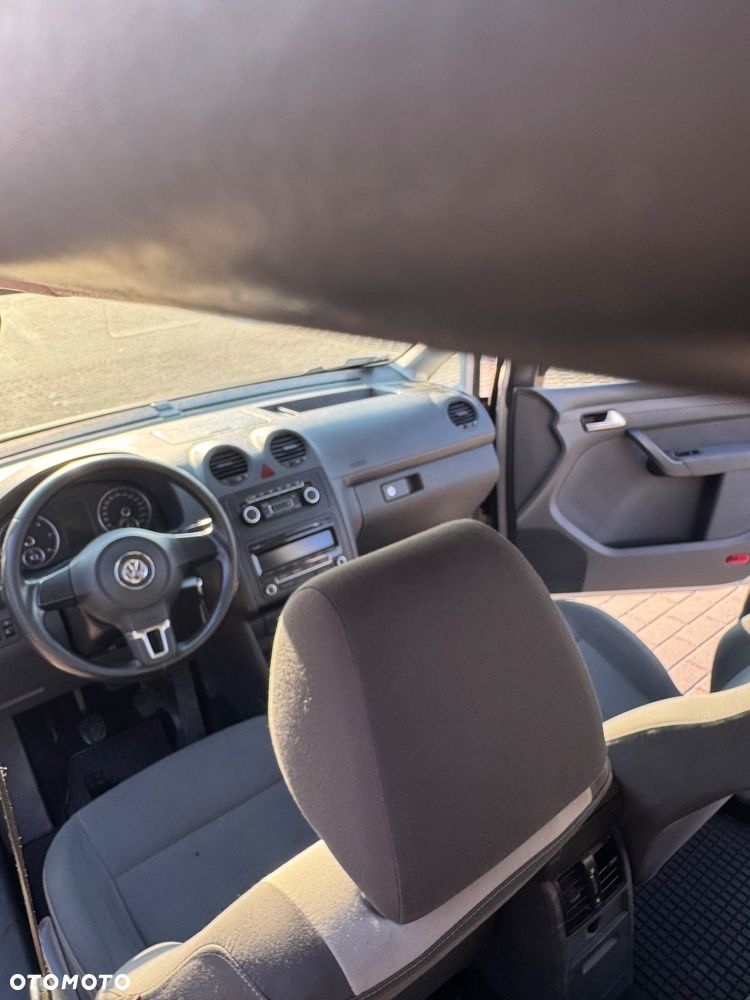 Volkswagen Caddy Comfortline - 13