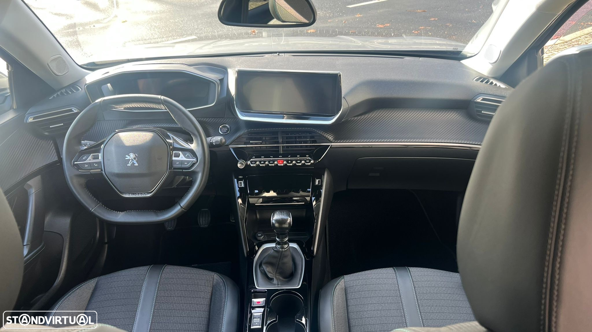 Peugeot 2008 1.2 PureTech Allure Pack - 8