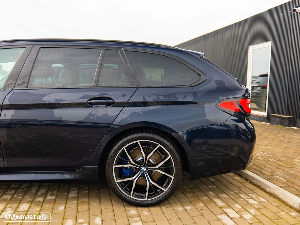 BMW 520 d Pack Desportivo M Auto - 4