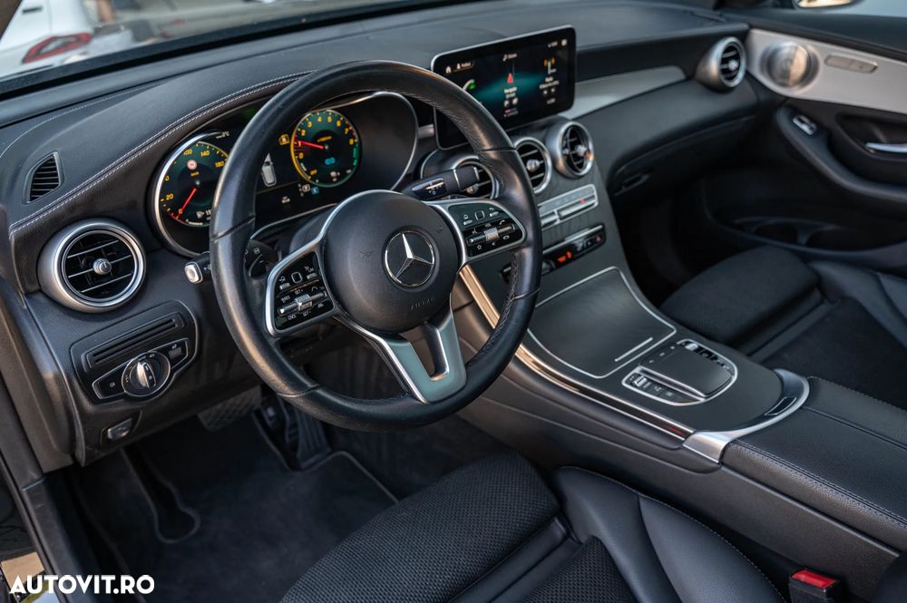 Mercedes-Benz GLC 300 e 4Matic 9G-TRONIC - 5