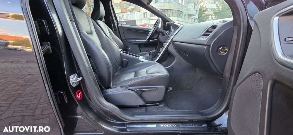 Volvo XC 60 D4 Geartronic Summum - 5