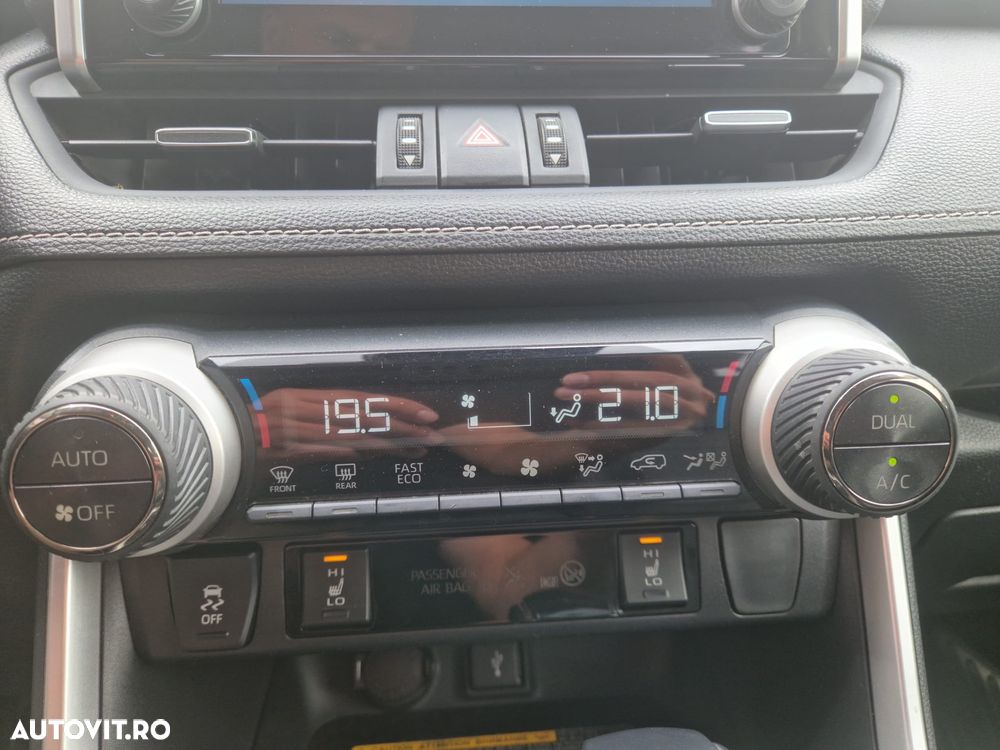 Toyota RAV4 2.5 VVT-iE 4x4 Luxury - 20